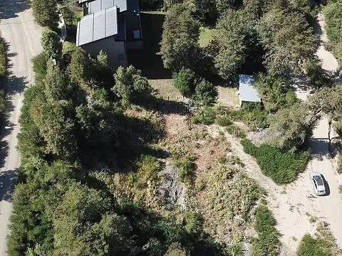 Terreno en el Barrio el Mercado.
