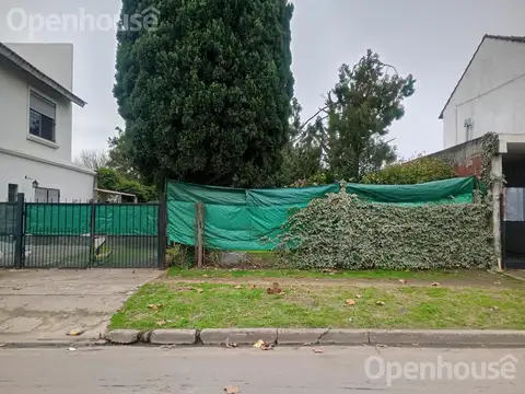 Terreno en Venta 30  mts Fondo