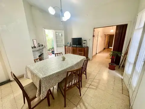 Casa 4 ambientes con 1 baño