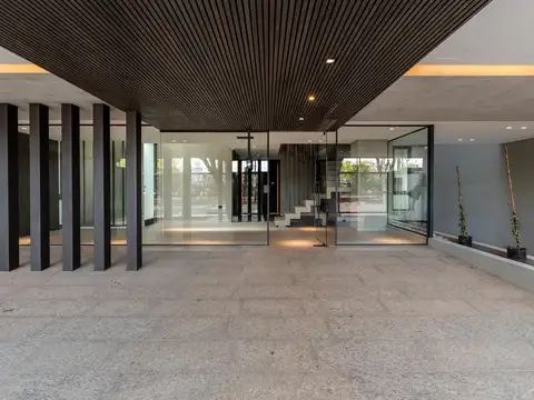 Departamento a estrenar en venta con cochera y balcón, ubicado en Acassuso frente al CASI.