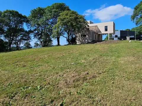 Terreno en Venta 35  mts Fondo