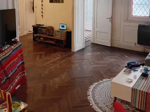 Paraguay 1200, Piso 3