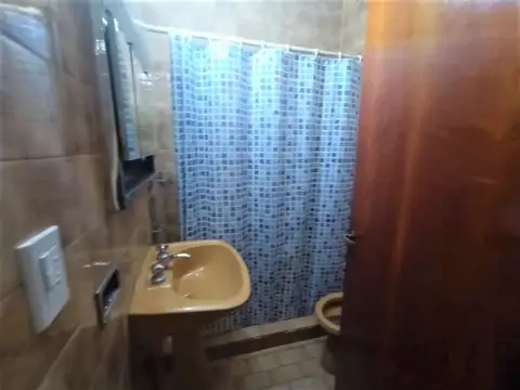 DEPARTAMENTO 3 AMBIENTES (Apto 6 Personas)PISO:2 DPTO:6.gas envasado