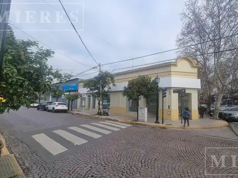 Excelente local en alquiler en el Centro de San Isidro en alquiler