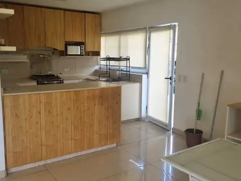 Casa 7 ambientes con 4 baños