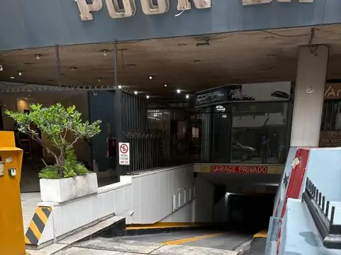 Venta Cochera en Estacionamiento "Pour La Galerie" Recoleta