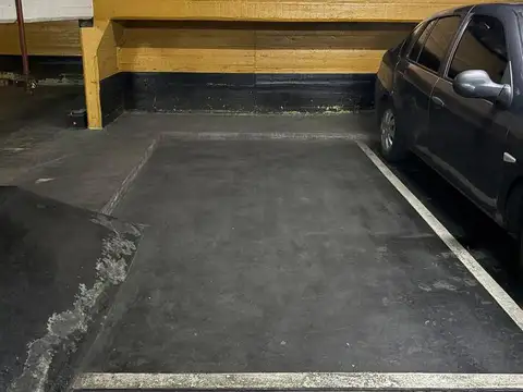 Venta Cochera en Estacionamiento "Pour La Galerie" Recoleta