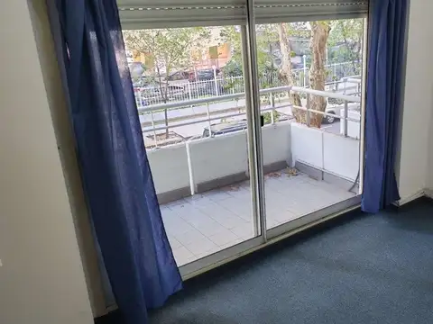 ALQUILER- 2 AMBIENTES- CABALLITO-TERRAZA- BALCON
