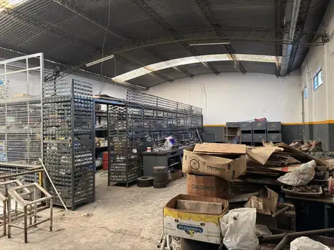 Galpon en Venta 20  mts Fondo