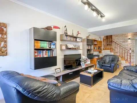 Casa en Venta en Olivos Maipú/Uzal, USD 275.000