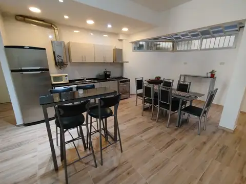 Granaderos 600, Piso PB