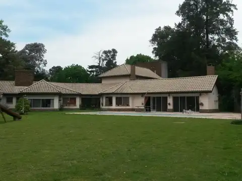 Casa en Venta de 8 dormitorios