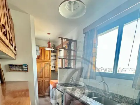 Perlotti 100, Piso 7