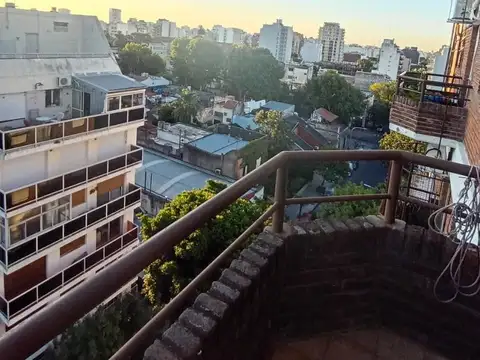 MONOAMBIENTE FRTE BCON COCINA INDEP