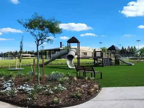 EXCELENTE LOTE BARRIO LAS VICTORIAS CANNING SOBRE LA LAGUNA