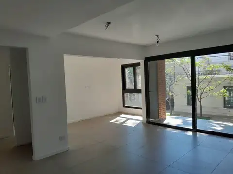 Departamento 3 ambientes en venta en San Isidro