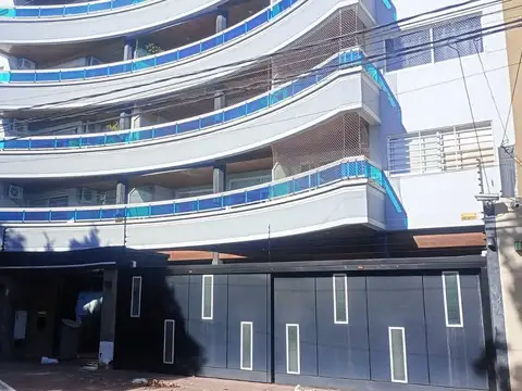 Cochera en Venta en Santos Lugares, Partido de Tres de Febrero