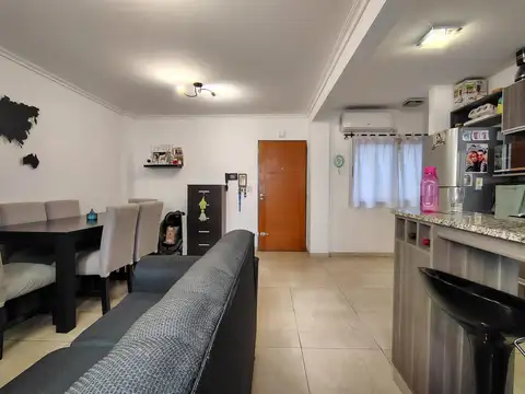Departamento en Venta en Moron Sur, USD 65.000