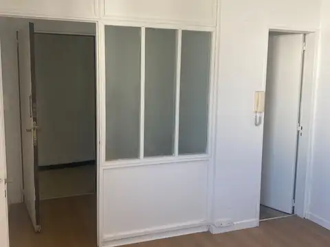 Oficina en Alquiler en La Plata, USD 200