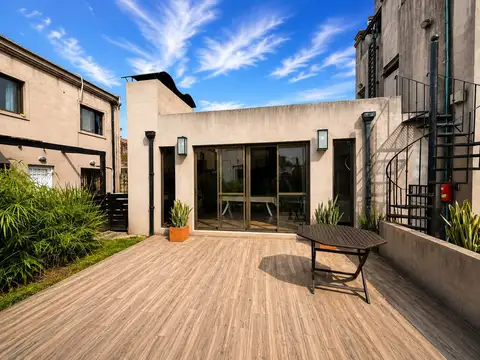 Casa en Venta con 1 cochera