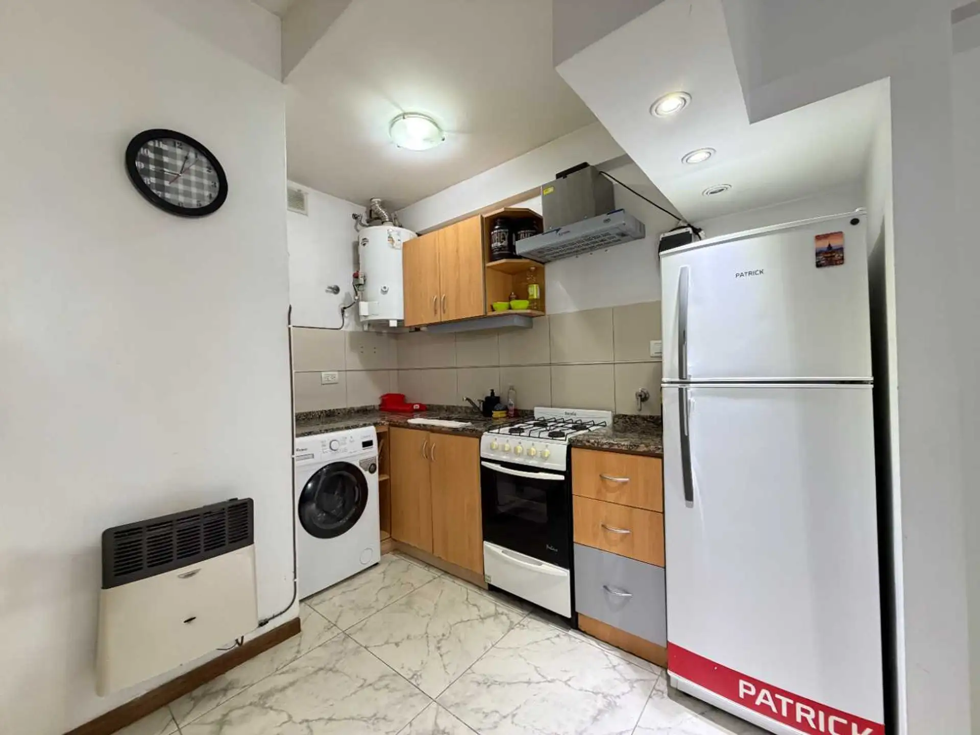 Depto 2 amb, 37m² en 1.º piso a metros del mar — Plaza Colón