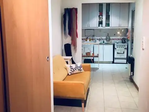Departamento 3 ambientes con 1 baño
