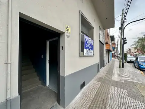 Local en Alquiler en Villa Martelli, $ 4.200.000