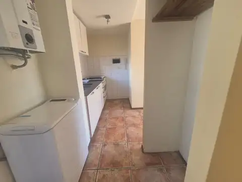 Departamento en Alquiler en Lanús Este, $ 500.000