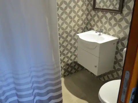 Depto Tipo Casa en Venta en Castelar, USD 55.000