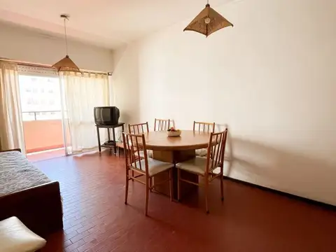 TUCUMAN 2400, Piso 5