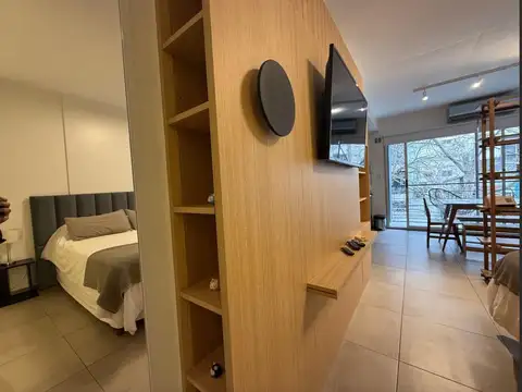 José Hernández 1300, Piso 2°