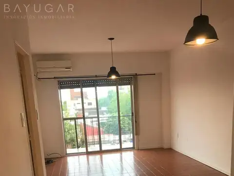 Venta - Departamento 4 ambientes en Pilar centro
