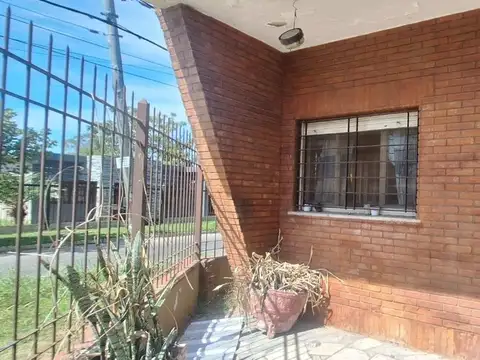 Casa en Venta en Quilmes, USD 60.000