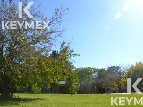 403 entre Cno. centenario y 8 bis VILLA ELISA