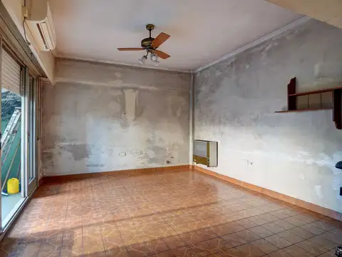 Depto Tipo Casa en Venta en Mataderos, USD 105.000