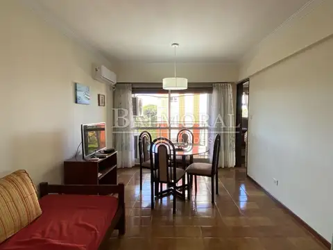 Departamento en Venta - Zona: Centro Playa / REF: 2115