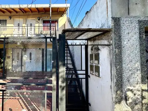 Depto Tipo Casa en Venta 15 años