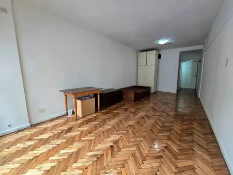 Departamento en Alquiler en Recoleta, $ 495.000