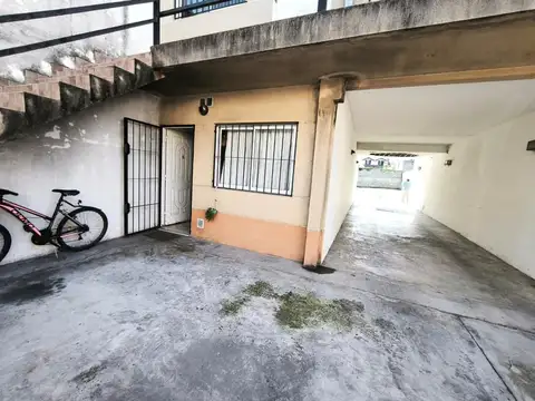 José María Paz 1700, Piso PB