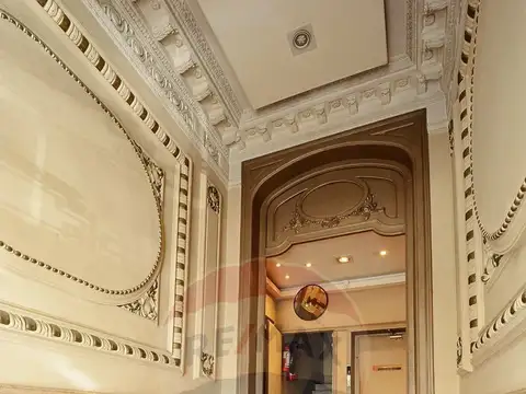 Hotel en Venta 106 años