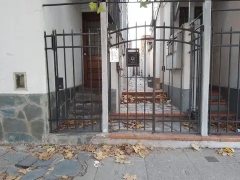 Depto Tipo Casa en Venta en Banfield, USD 37.000