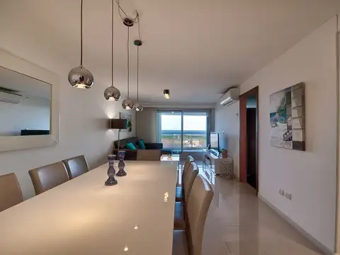 Departamento 4 ambientes con 4 baños