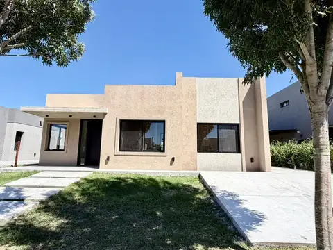 Casa  en Alquiler en Santo Tomas, Derqui, Pilar