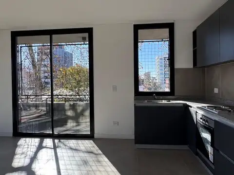 Departamento 2 ambientes con terraza nuevo a estrenar en el Centro de San Martín (opcional cochera)