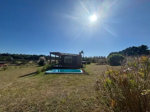 Venta Moderna Casa Quinta 3 ambientes y Piscina. Sierra de los Padres