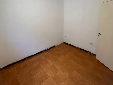 Depto Tipo Casa en Alquiler al Sur
