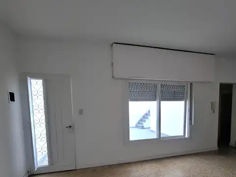 Depto Tipo Casa en Venta de 2 ambientes