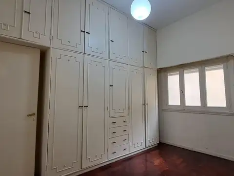 Departamento en Alquiler en Balvanera, $ 750.000