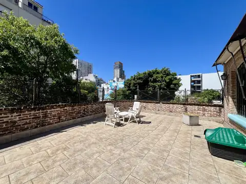 Casa 6 ambientes con 3 baños