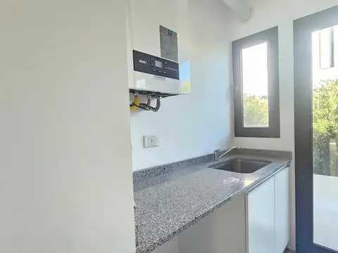 Casa en Venta en El Canton, USD 415.000